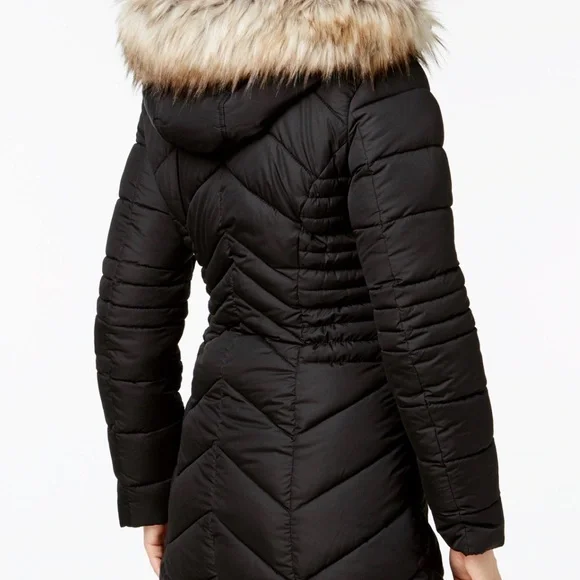 Final Markdown! Laundry by Shelli Segal Design Black Puffer Coat w/Faux Fur Hood - Picture 2 of 4